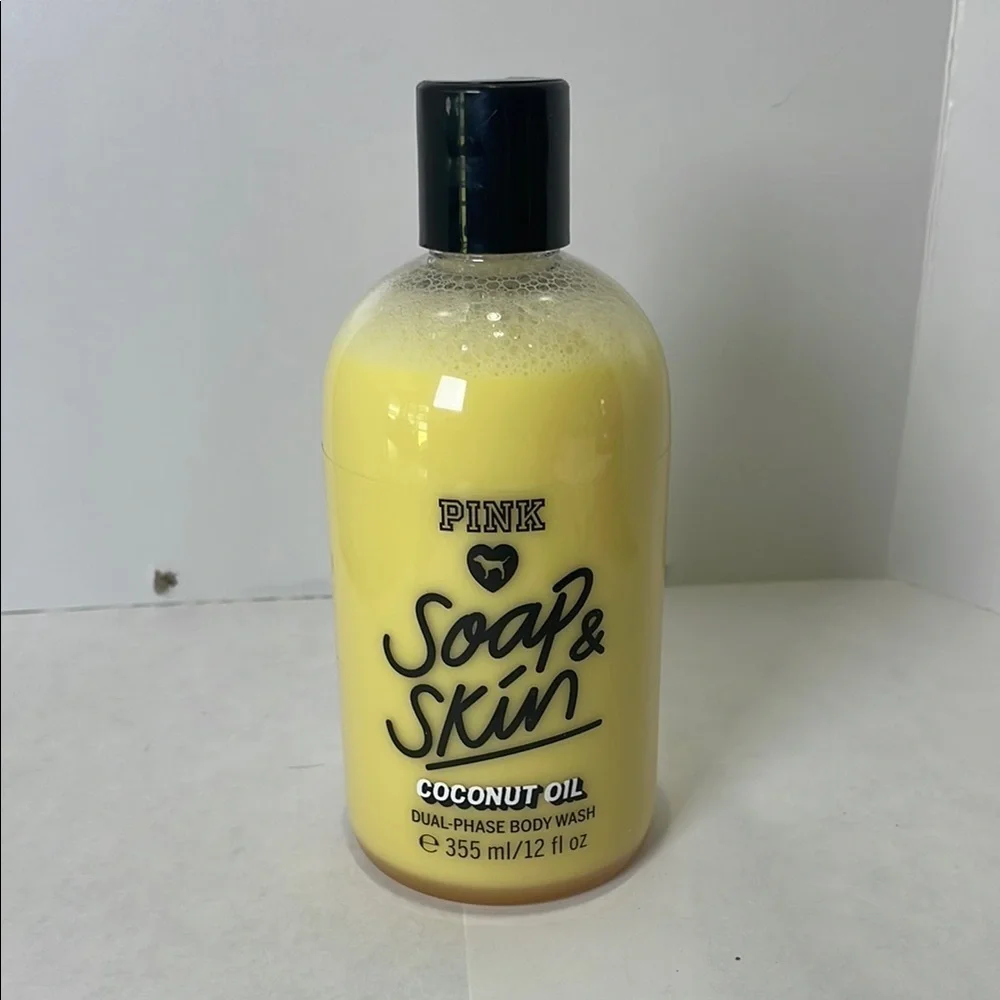 PINK Victoria's Secret Yellow Bath & Body Liquid Coconut oil
